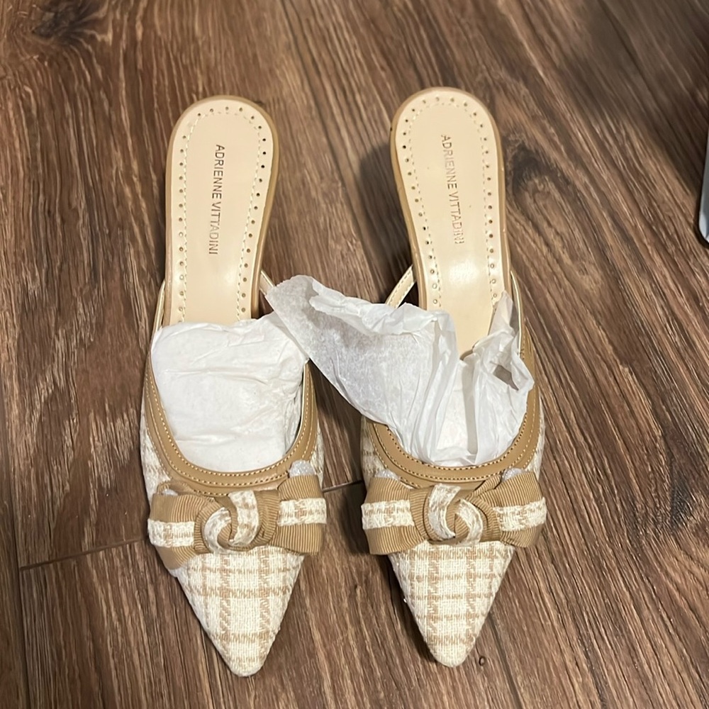 Adrienne Vittadini heels